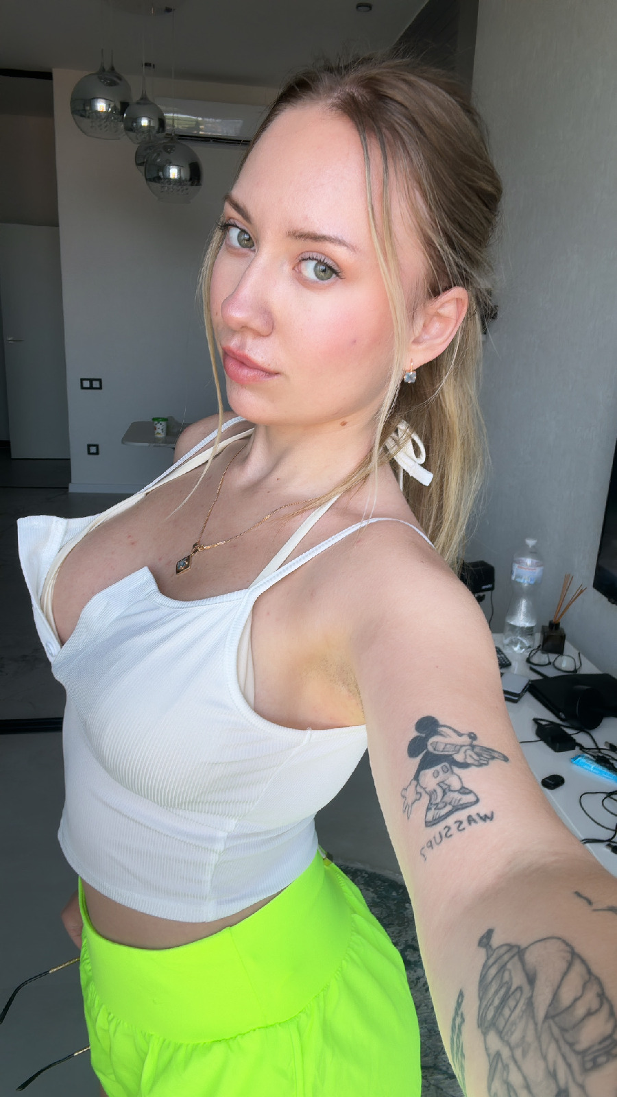 KateV in her underwear in Pristina